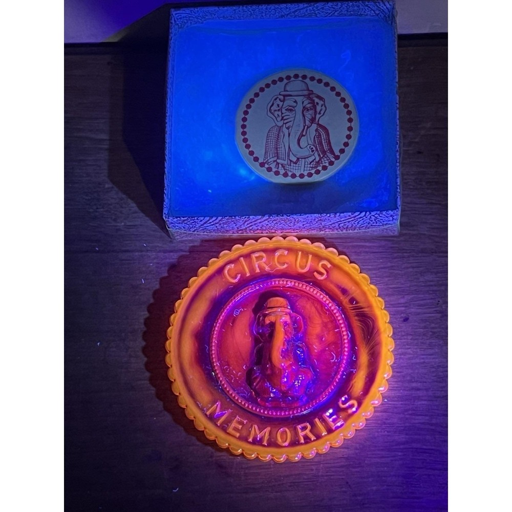 Vintage Art Glass Mini Plate Summit Art Glass Amberina Carnival Glass Clown Glow
